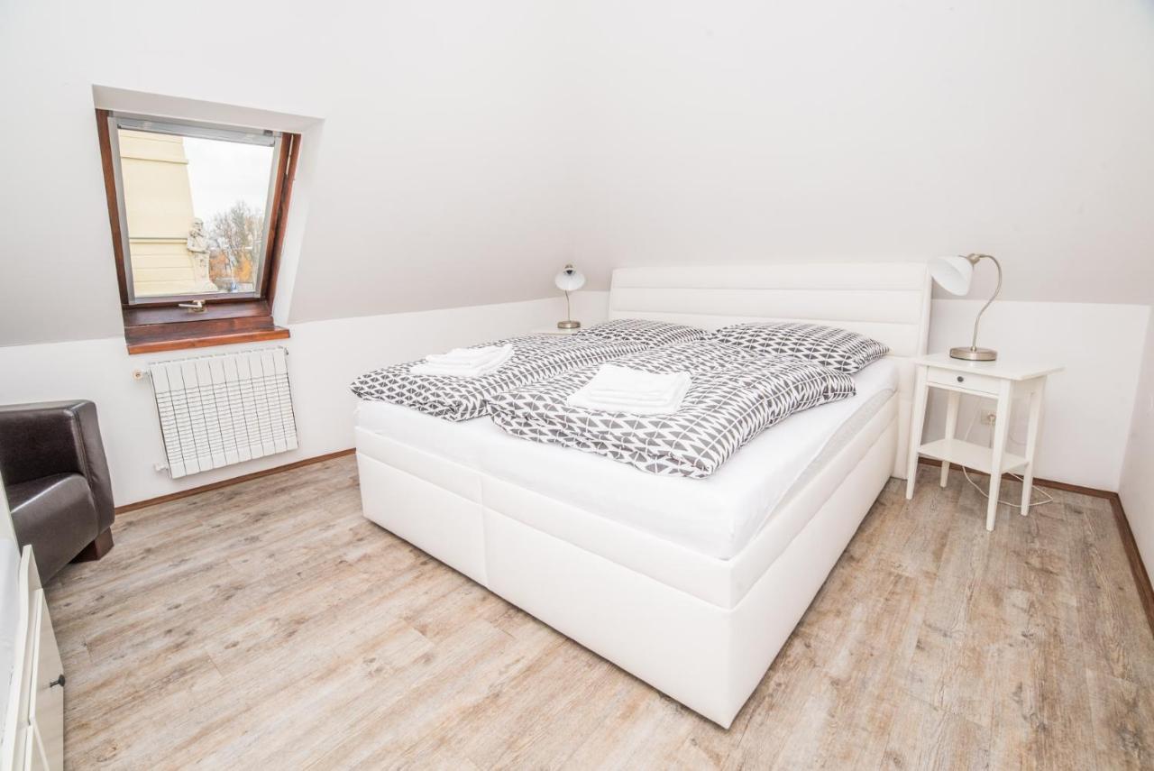 Hotel Na Baste Jablonec nad Nisou Ngoại thất bức ảnh