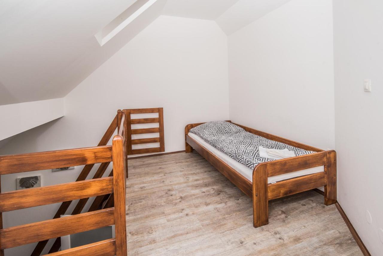 Hotel Na Baste Jablonec nad Nisou Ngoại thất bức ảnh