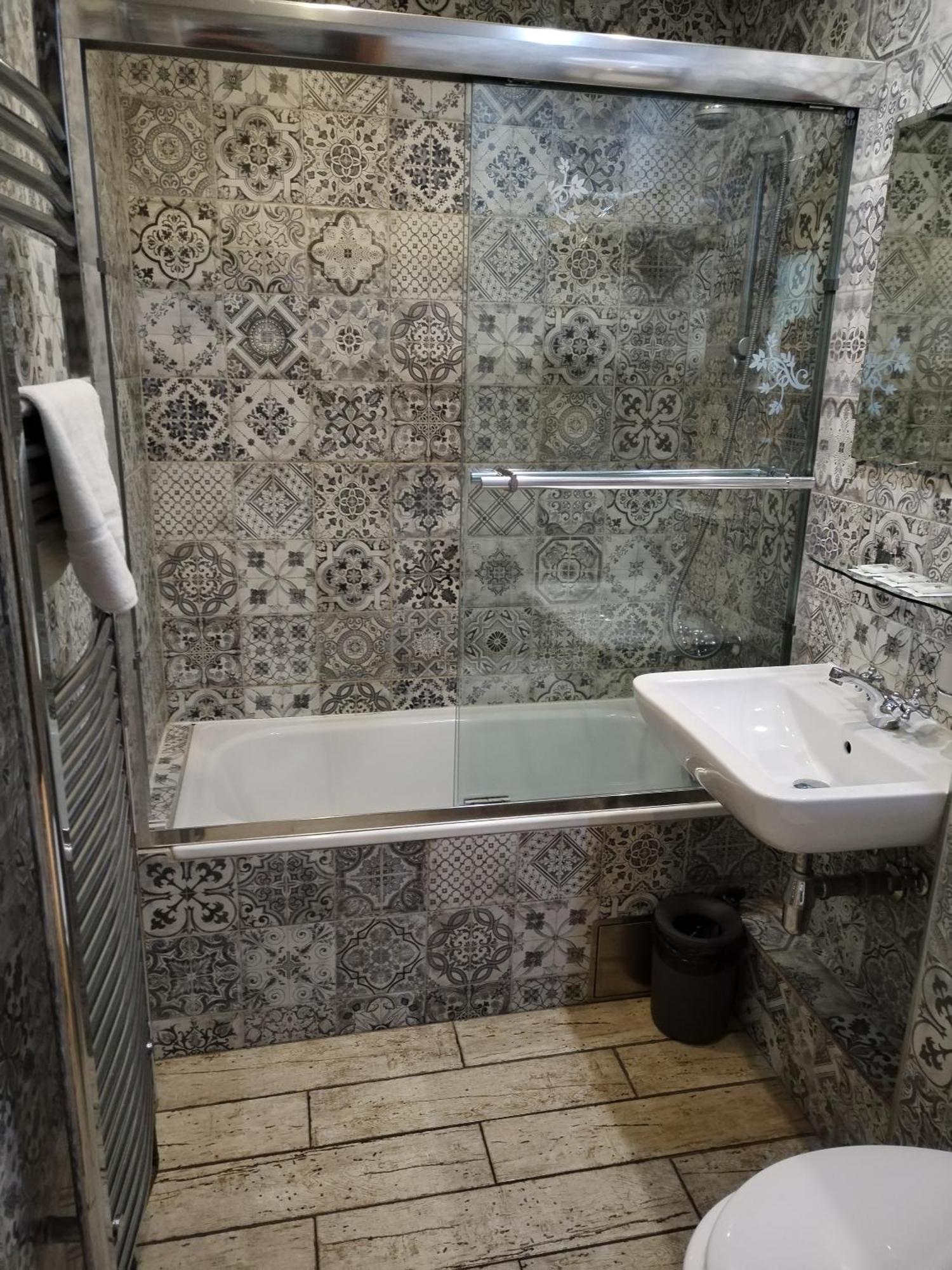 Hotel Na Baste Jablonec nad Nisou Ngoại thất bức ảnh