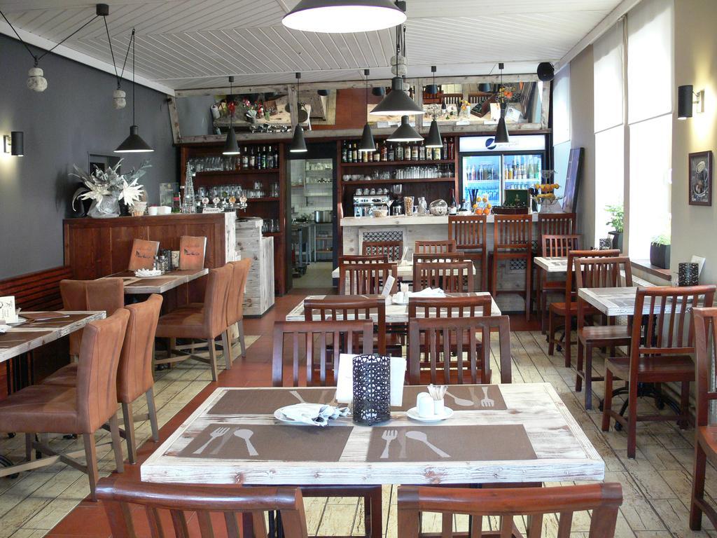 Hotel Na Baste Jablonec nad Nisou Ngoại thất bức ảnh