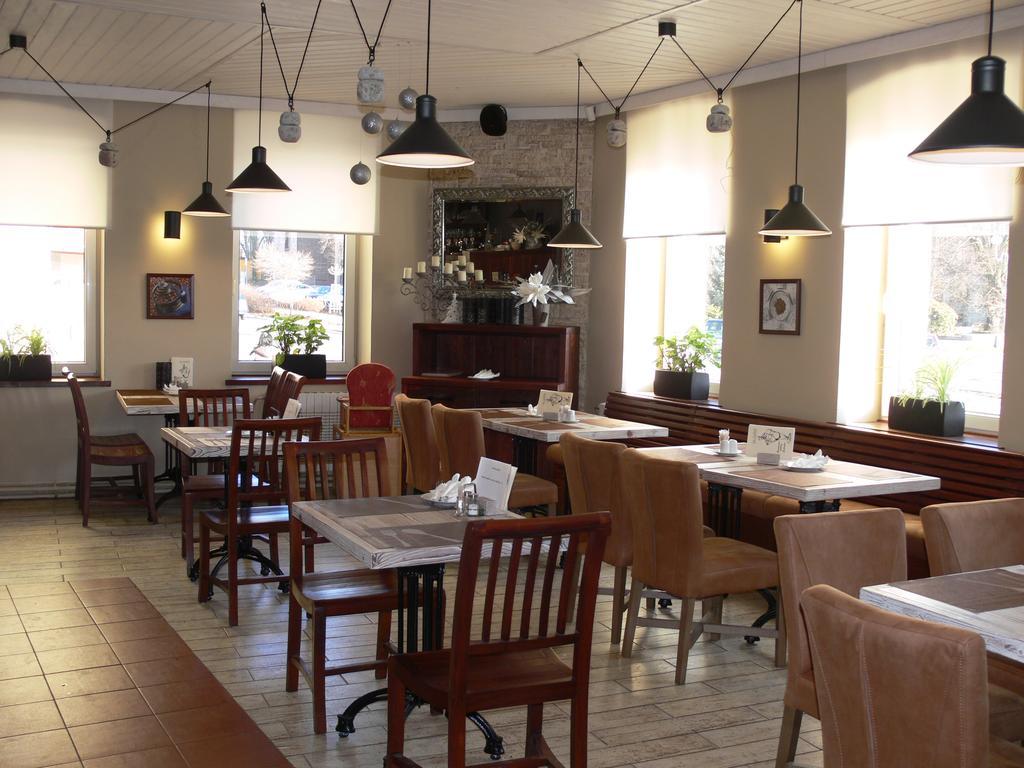 Hotel Na Baste Jablonec nad Nisou Ngoại thất bức ảnh