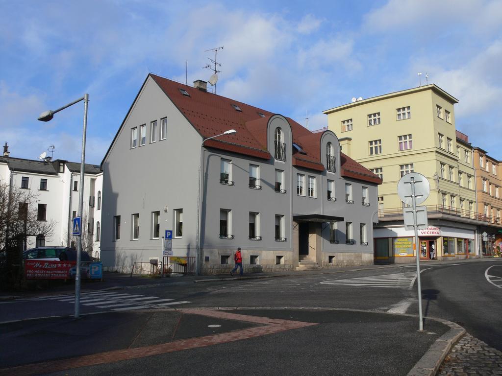 Hotel Na Baste Jablonec nad Nisou Ngoại thất bức ảnh