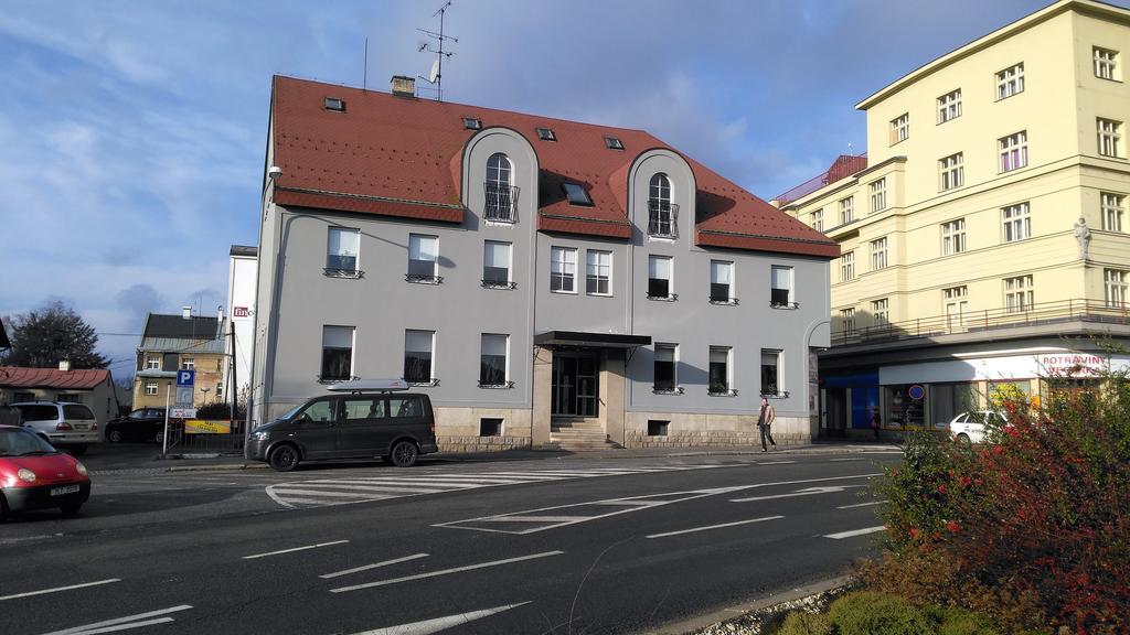 Hotel Na Baste Jablonec nad Nisou Ngoại thất bức ảnh
